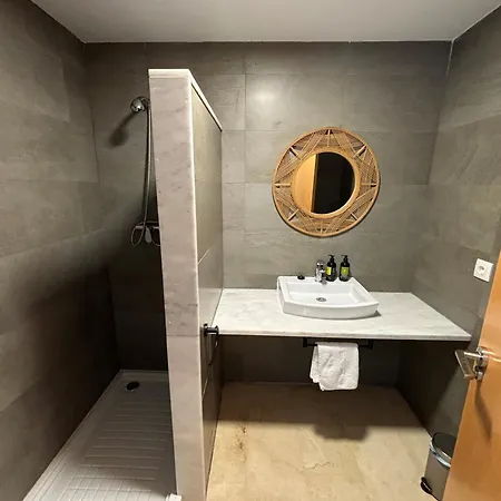 Pont Sec- Serviden Apartamento *